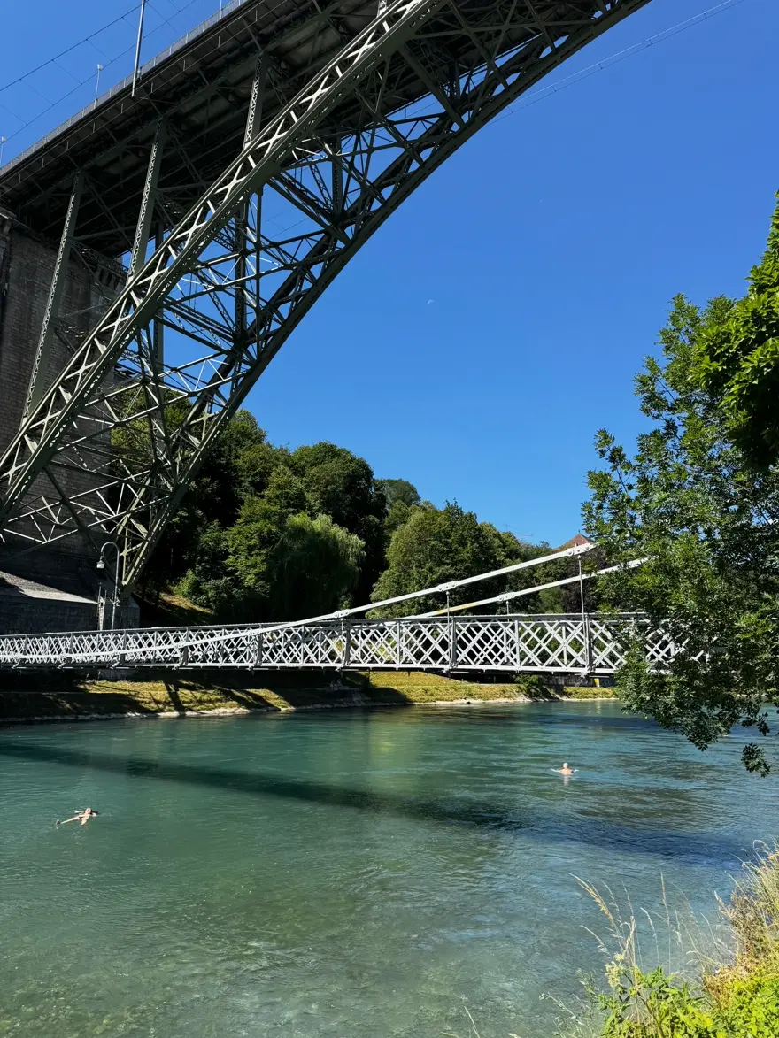 Instagram carousel: summer in Switzerland